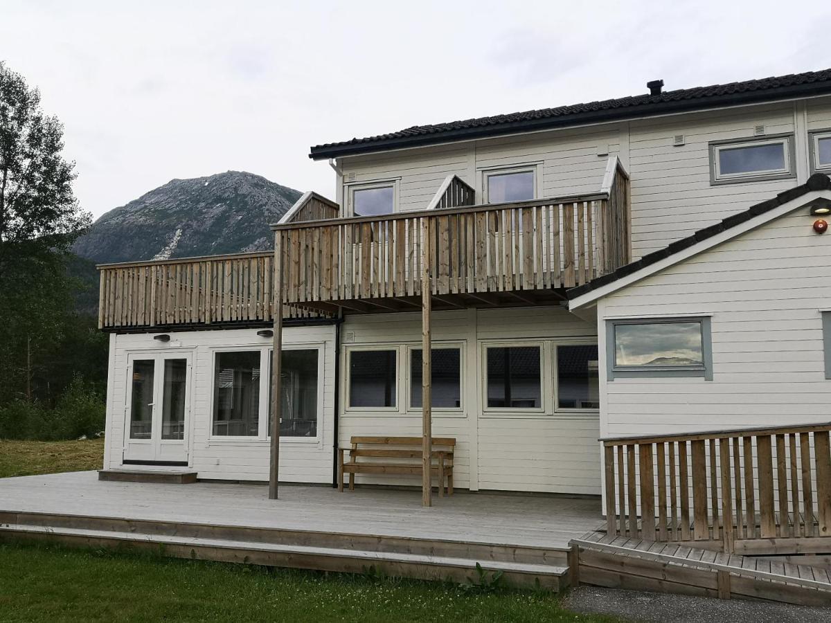 Kinsarvik Hostel Exterior photo